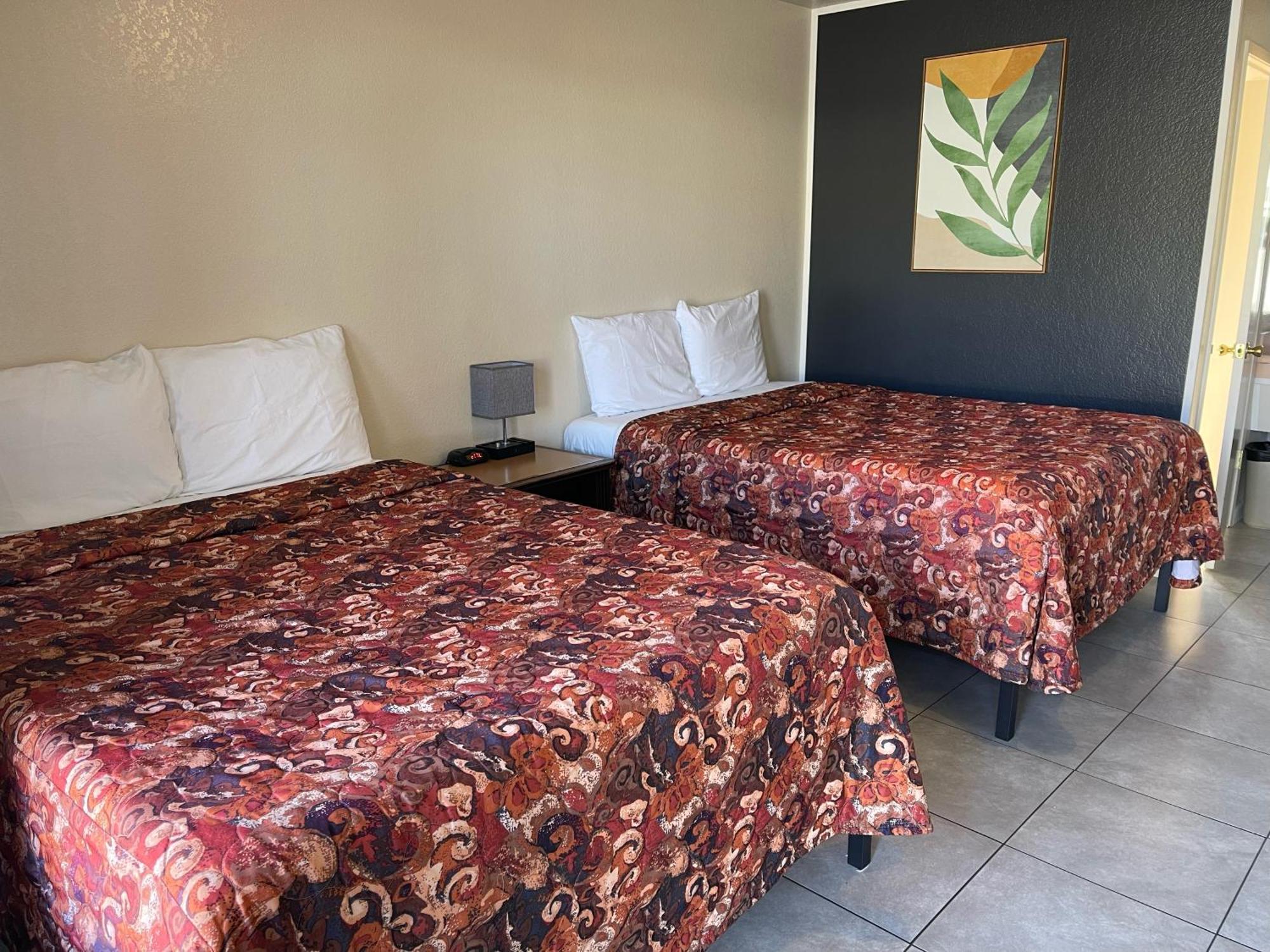 Soledad Motel 8 Ngoại thất bức ảnh